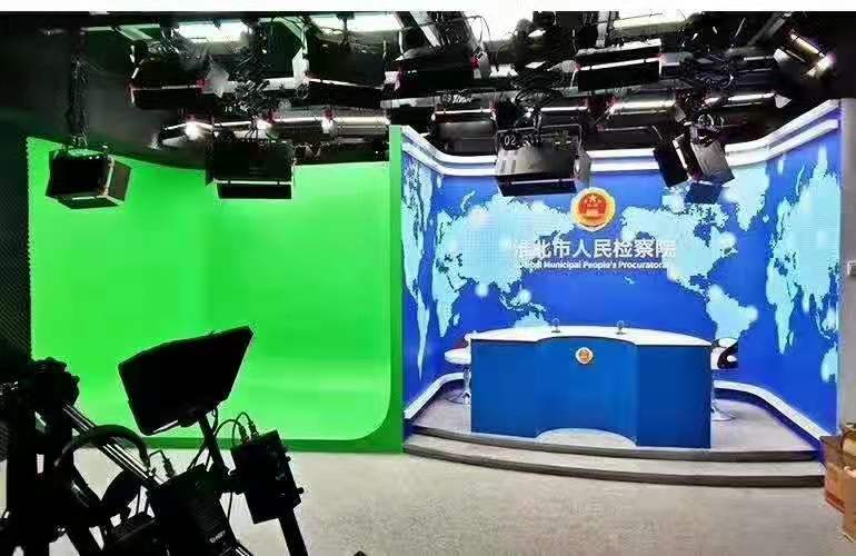 TYSTVideo LED740 160W LED Panel Soft Video Light Perfect for TV Station/Studio Videos