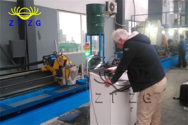 Cheap High Frequency 380V Flying Saw Machine Automatic Pipe Cutting Machine for sale