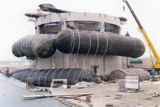 Natural Rubber Boat Ship Launching Airbags D1.5*L10m Marine Rubber Airbag