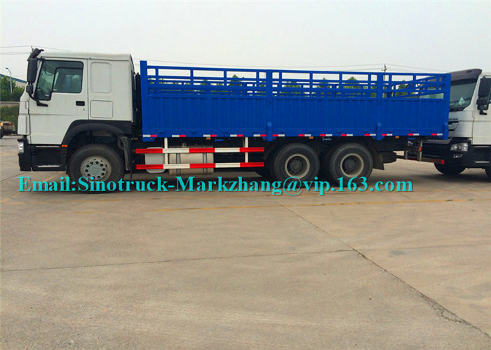HOWO HW79 High Roof Heavy Cargo Truck 6x4 Drive Type 266 Hp Double Bunk