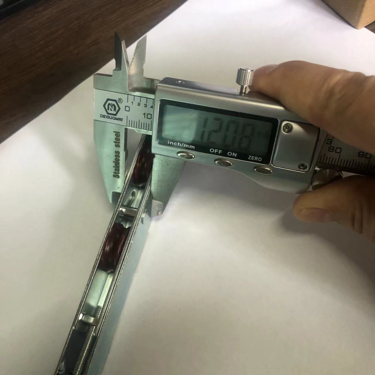 Customized Modern Sliding Door Lower Wheel Roller with POM Material and Double Wheels
