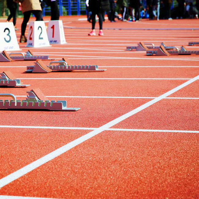 Anti Slip Permeable Sandwich Running Track For School