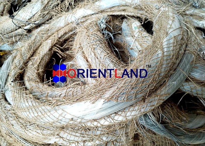 16 Gauge GI Binding Wire Galvanized Tie Wire 1.6mm 0.3 Kg/Coil - 500 Kg/Coil