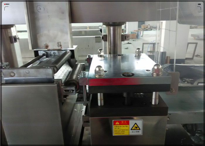 High Speed Food Blister Packing Machine Chewing Gum PVC Packaging Machine