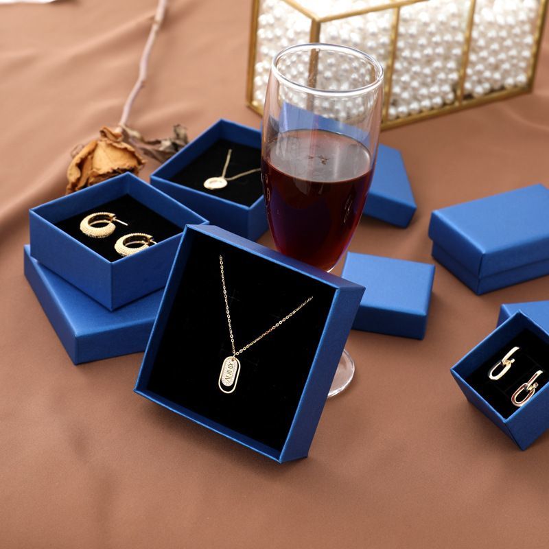 Luxury Jewellery Paper Gift Box with Custom Logo Printing, China Manufacturer Wholesale Storage Box, Free Samples Available Display Box