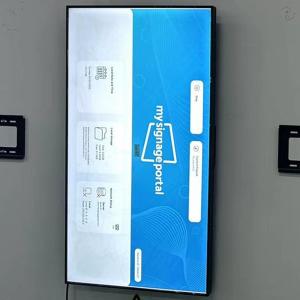 Quality 75 Inch Wall Mounted Digital Advertising Screen Display 3500nit 3840x2160 wholesale