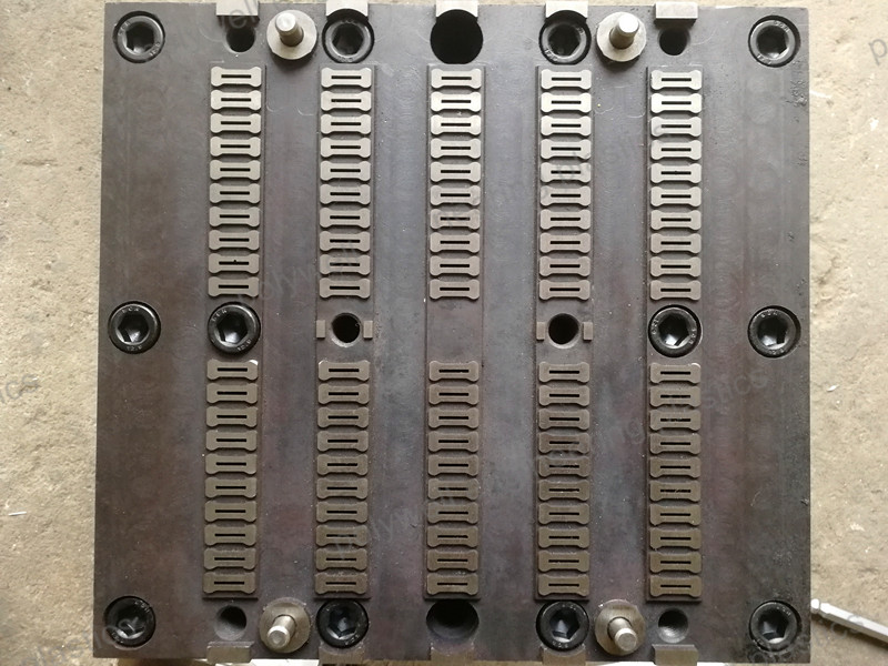 Extruding Mould Used in Extruder Machine for Thermal Break Strips Production
