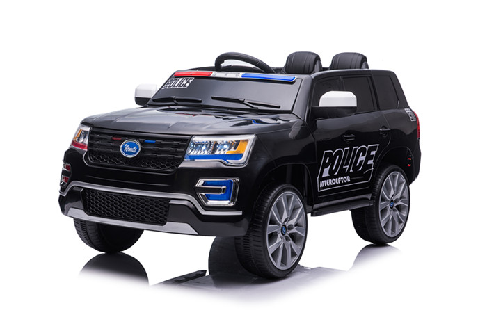 Children Ride On Car with Remote Control and 12V Battery White Plastic Material