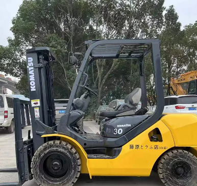 Good Condition 3ton TOYOTA Original Japan Second Hand Forklift and Low Working Hours