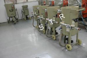 Quality Industrial Dry Portable Grit Blasting Equipment For Removal Rust On Car Paint wholesale