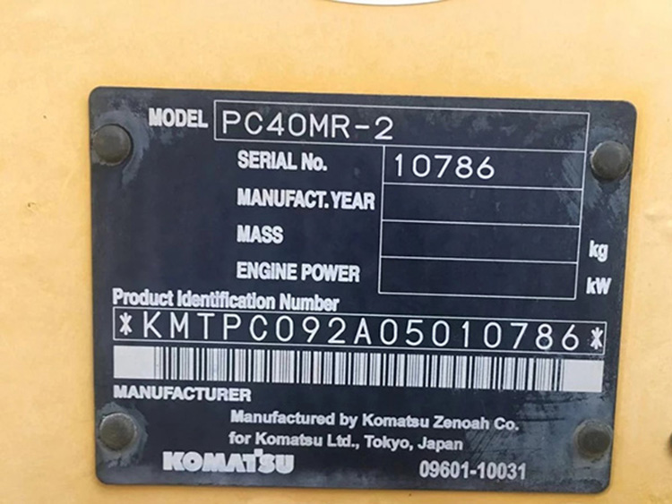 Well-maintained used mini komatsu pc40 excavator opened cabin pc 40 4 ton small digger for sale pc40mr