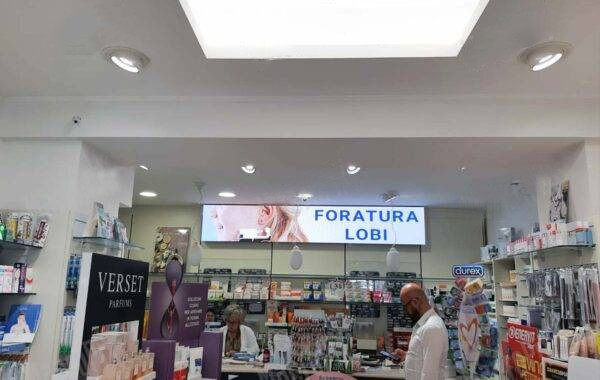 Customized Banner P2.5 P4 Advertising Led Screen Full Color Support Video