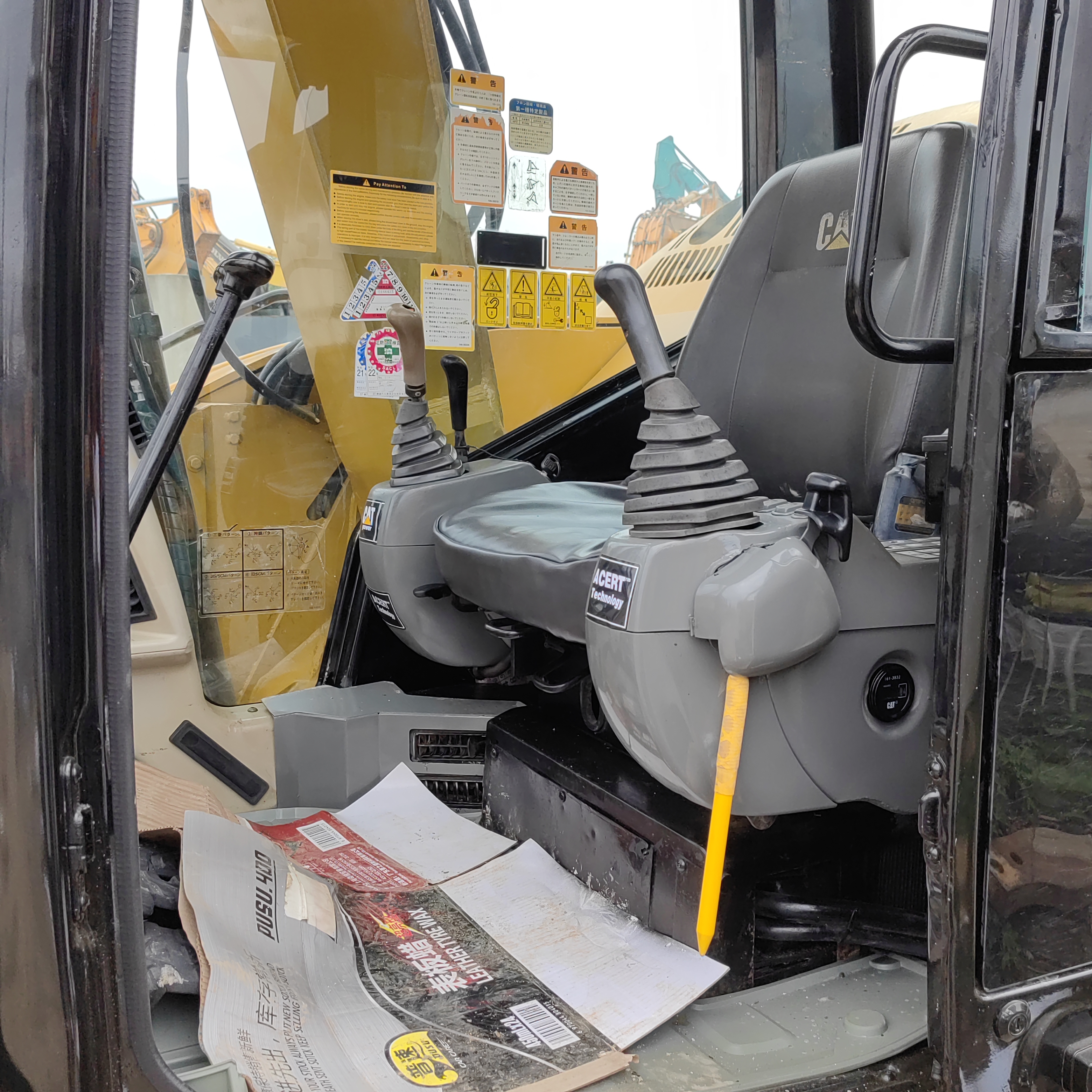 Original Japan CAT 308 caterpillar excavators hydraulic crawler excavator for sale Used excavator Carter 308