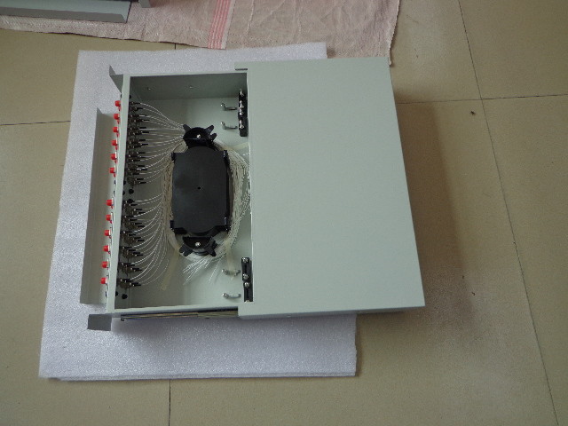 48FO FTTH Patch Panel ODF 19'' 2U Sliding SC For CATV