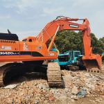 Tracked Used Doosan Excavators DH420-7 Excavator 42Ton Heavy Earth Moving