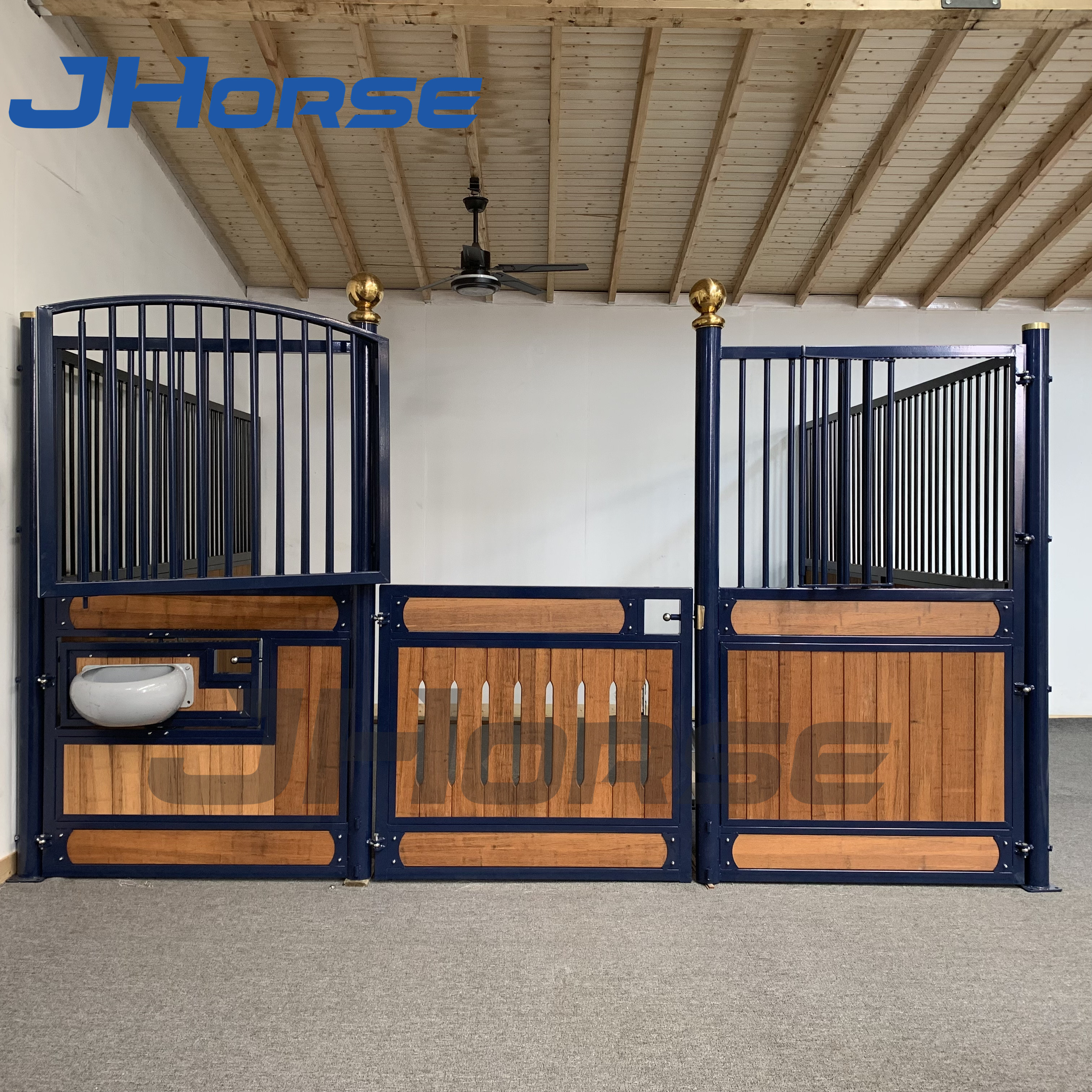 Steel Farm Fence Portable 3.5m Barn Stall Fronts With Teak Wood Double Door Design