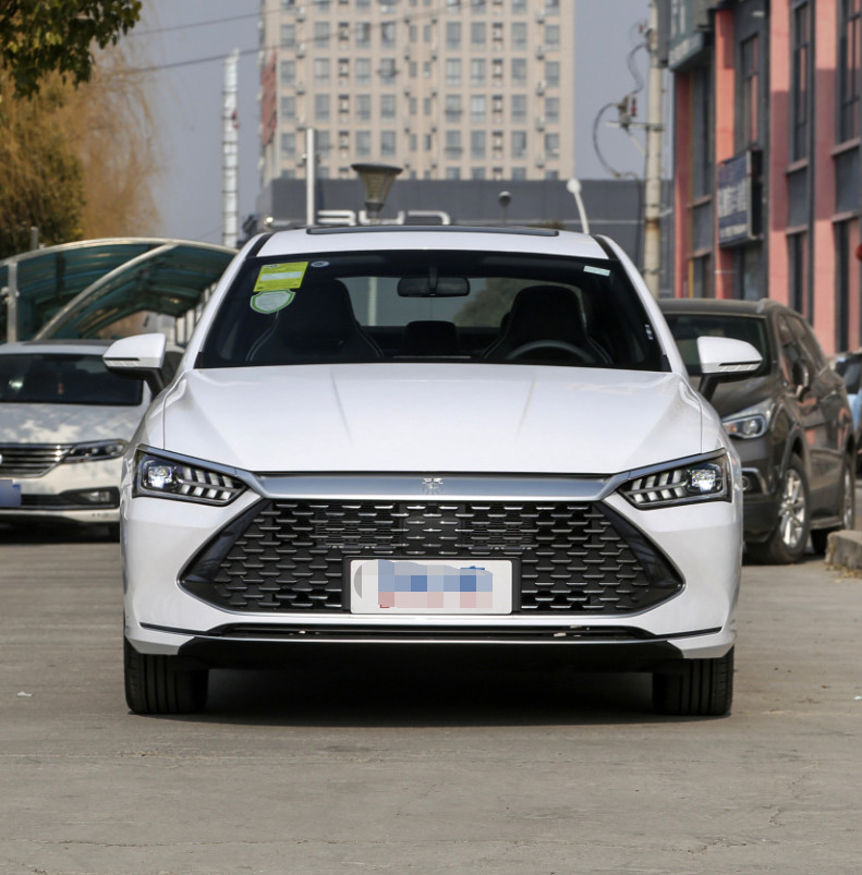 BYD Qin Plus 2023 Champion Version DM-i 120km Leading Model Plug-in Hybrid Car