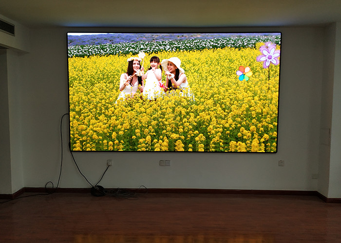 P1.8 Small Pixel Pitch Interactive Led Display Indoor Video Wall 320x160mm