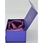 600g-1600g Cardboard Magnetic Closure Rigid Boxes Handmade For Wig