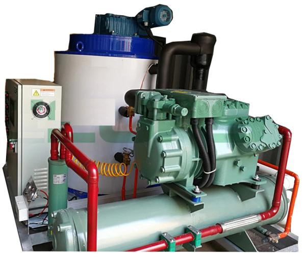404a Refrigerant Seawater/Saltwater Flake Ice Machine For Fishing Boat 5000kg