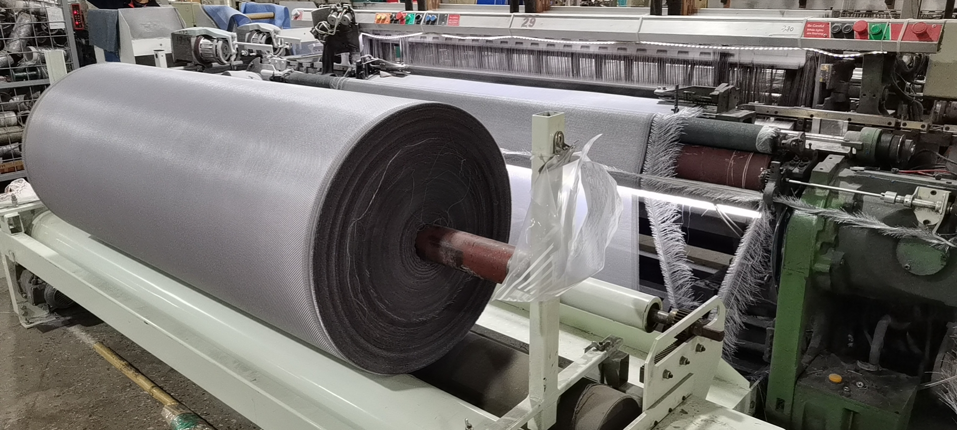 4.5meters Power Loom Weaving Machine Electric Motor Winding Machine Equipment