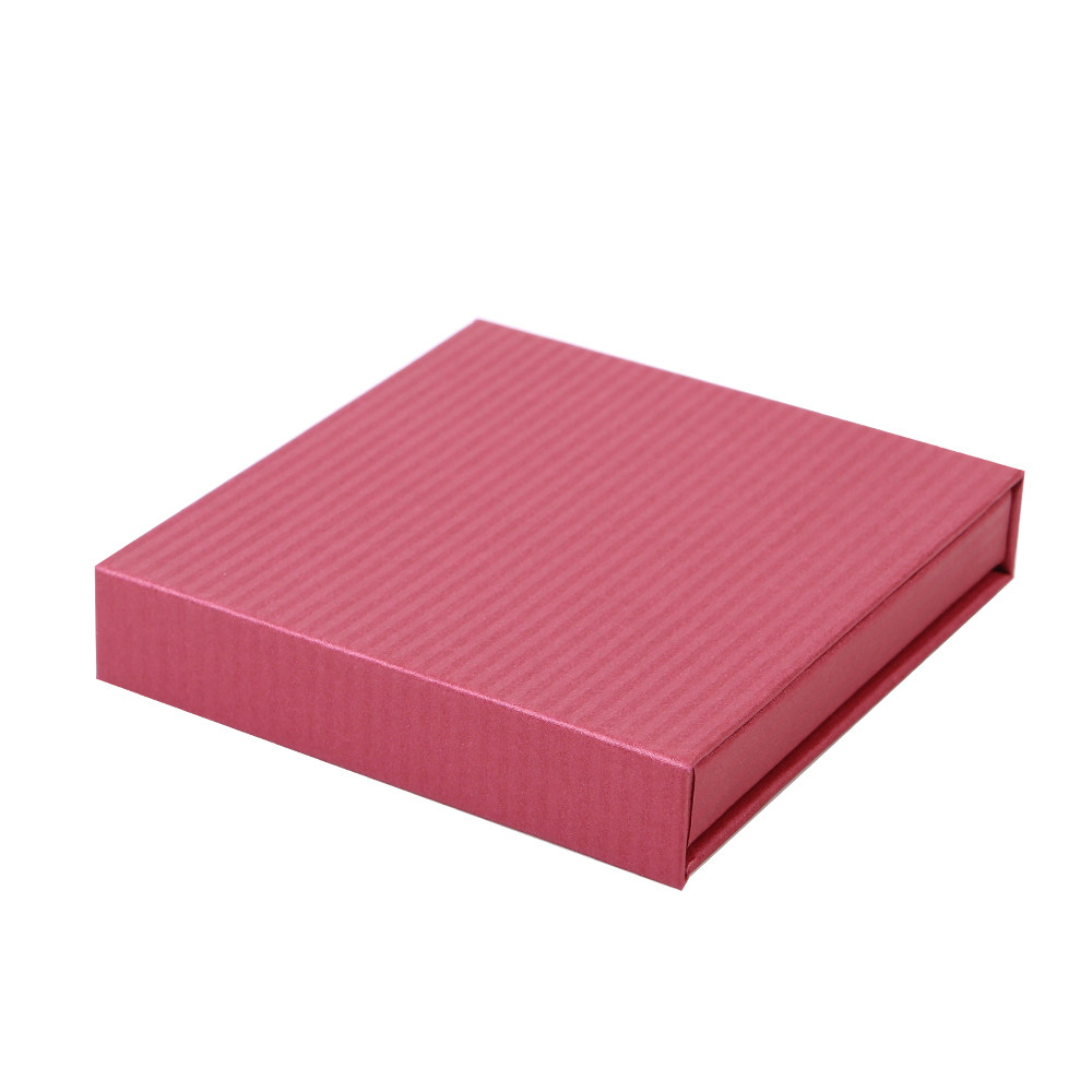 Cosmetic Packaging Cardboard Paper Boxes , Flip Top Box With Magnetic Closure