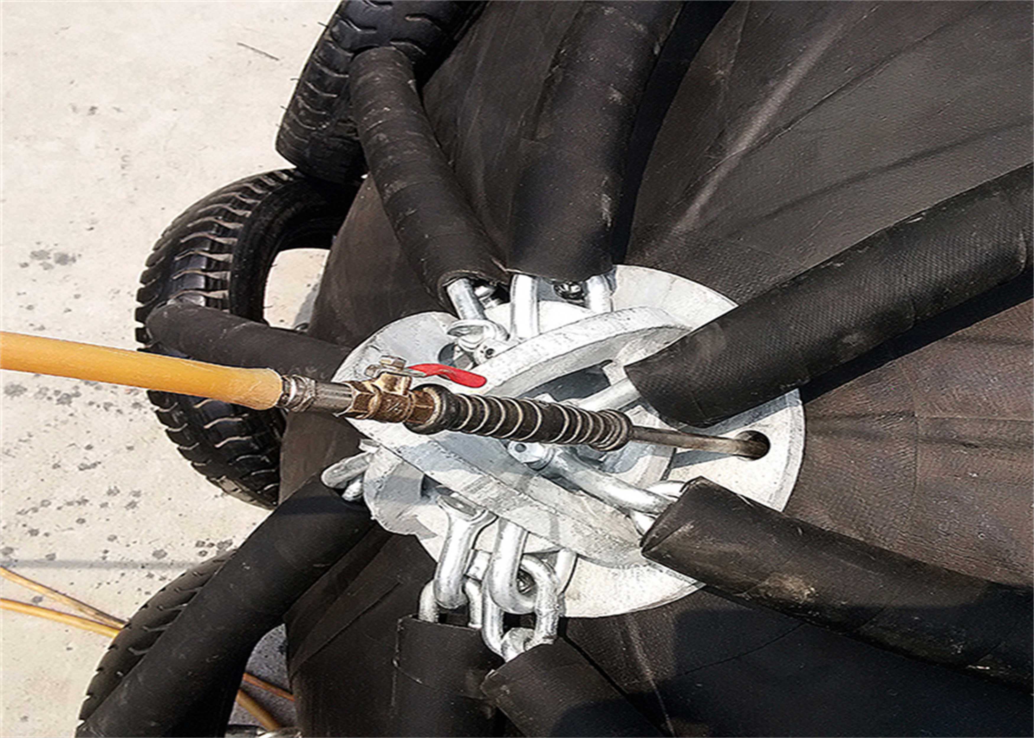 D153 Yokohama Rubber Fenders Marine Rubber Fender Systems