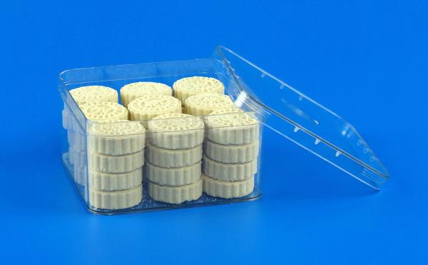 Transparent Square Plastic Jars , Food Grade PE Chocolate Storage Box