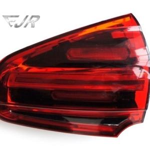 Quality 12V Tail Lights For Porsche Cayenne 95863106600 95863106610 wholesale