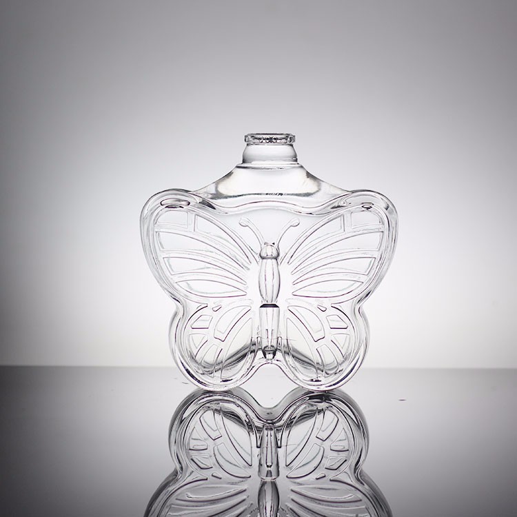 Beautiful Women Body Shaped Glass Bottle with Cork Sealing Type