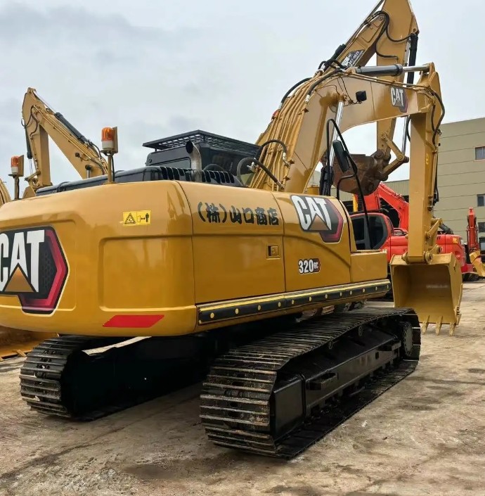 Japan Original Caterpillar 330gc Excavator Heavy Earth Moving Machinery Cat 330d 330dl 330d2 330d2l