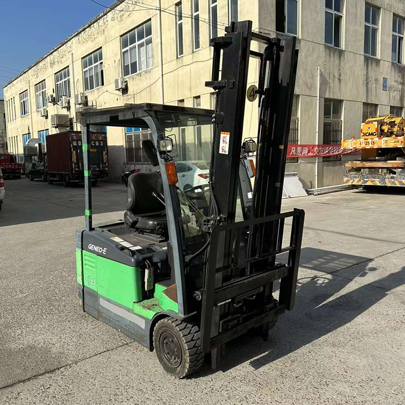4-wheel Drive Electric Forklift Truck 1.8ton 3ton 5ton with Diesel Engine Power Source