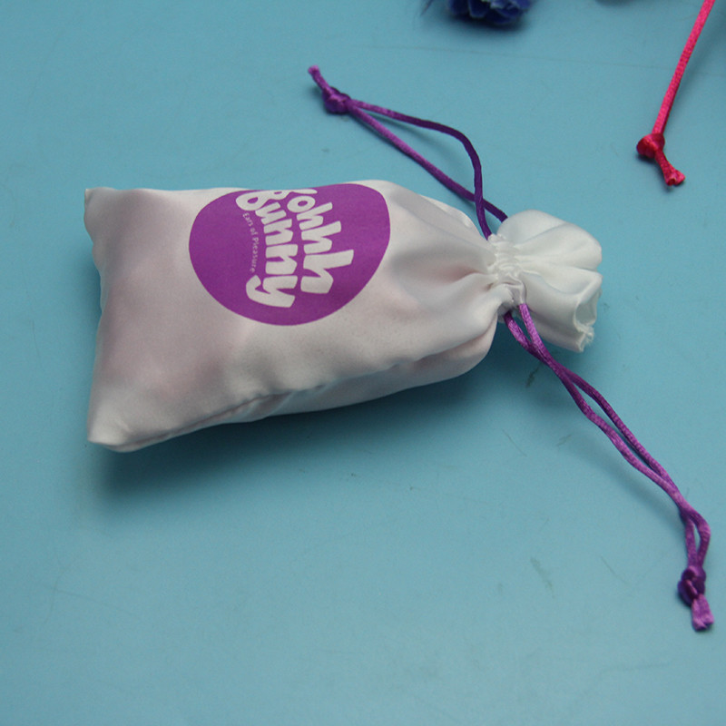 Hotel Soap Small Fabric Drawstring Bags , Ribbon String Satin / Silk Cloth Bag