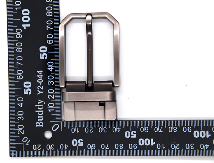 Wenzhou KML Factory price custom retro men's pin belt buckle