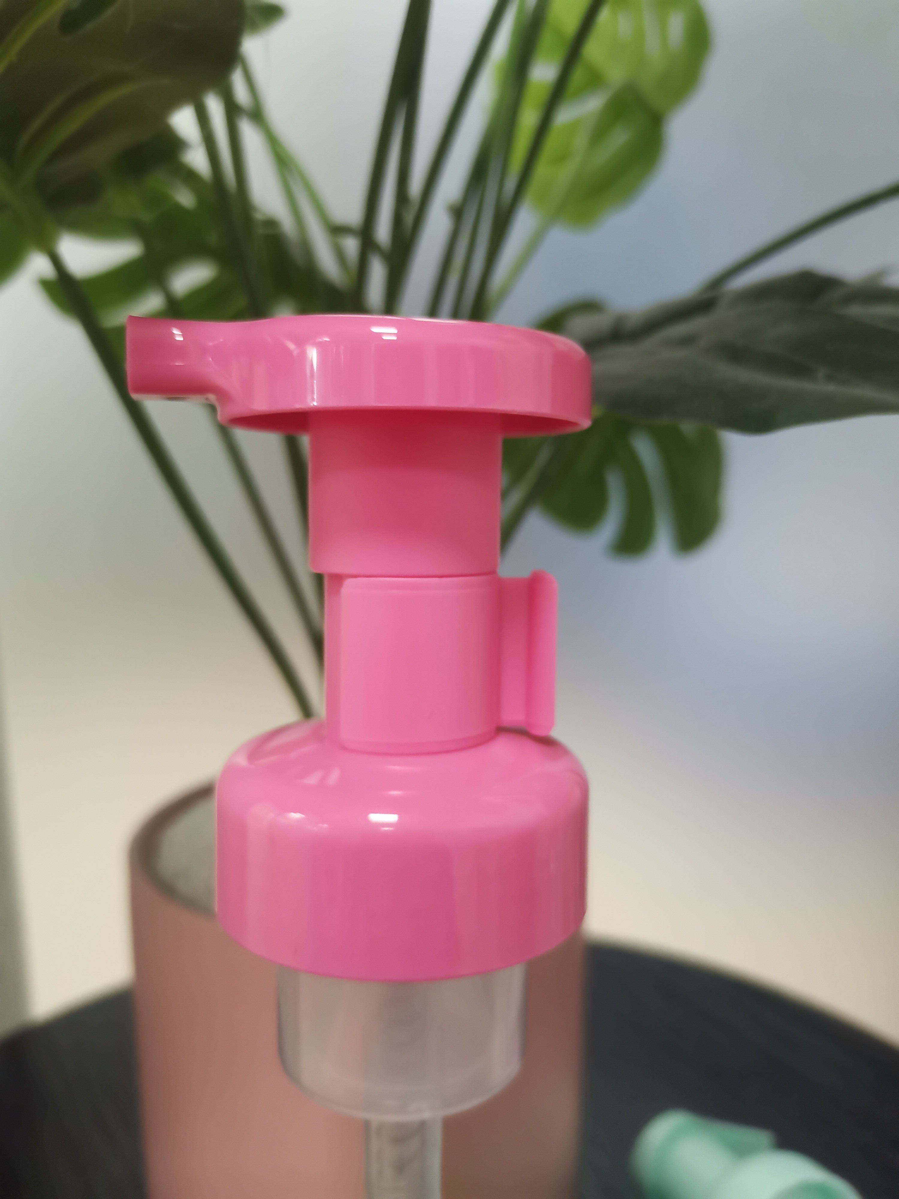 Customizable Bottle Foam Pump With White Pump Color Transparent Tube 43/400 Specification