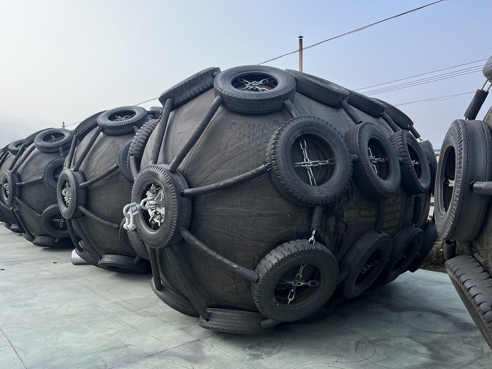 ISO-9001 High Quality Marine Ship Pneumatic Rubber Fender