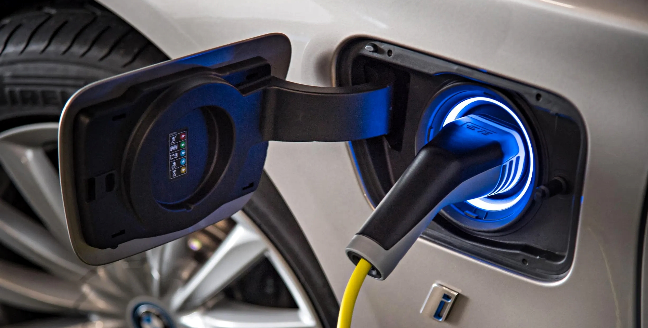 Type 1 2 Ccs EV Car Charger Time Chart Tax Credit Grant Cost On-Demand Output Power