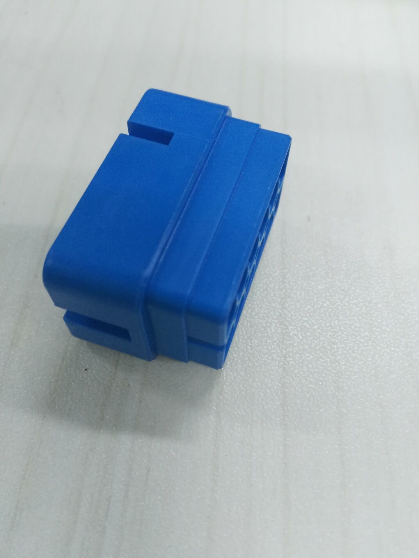 Mass Production Blue Colour injection Mold parts From 2 Cavities Mold