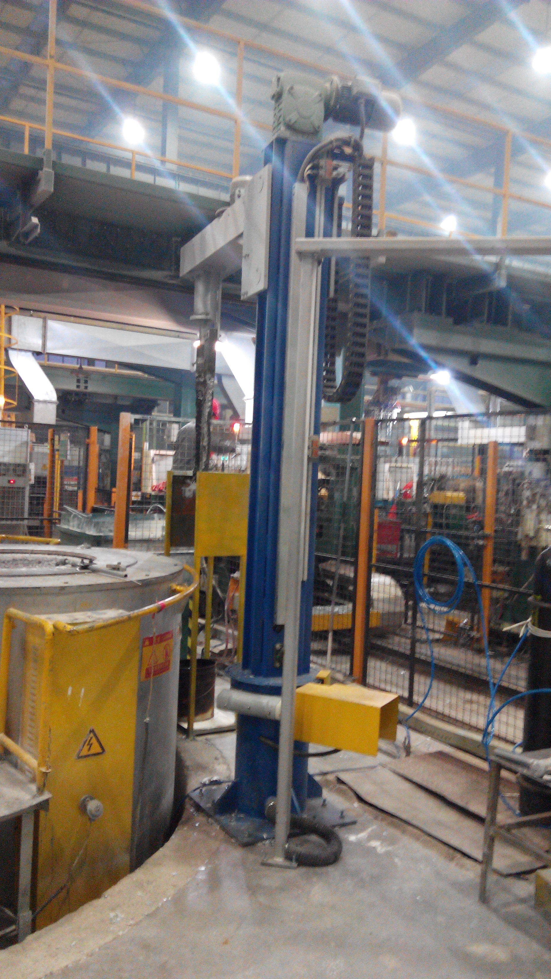 Aluminium Degassing Machine Normal Shaft And Rotor Life Of 1 Month With ≥99.996 Refined Gas Purity Guaranteed