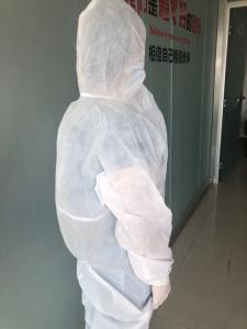 Quality Non Woven Fabric Disposable Isolation Gown For Hospital Breathable wholesale