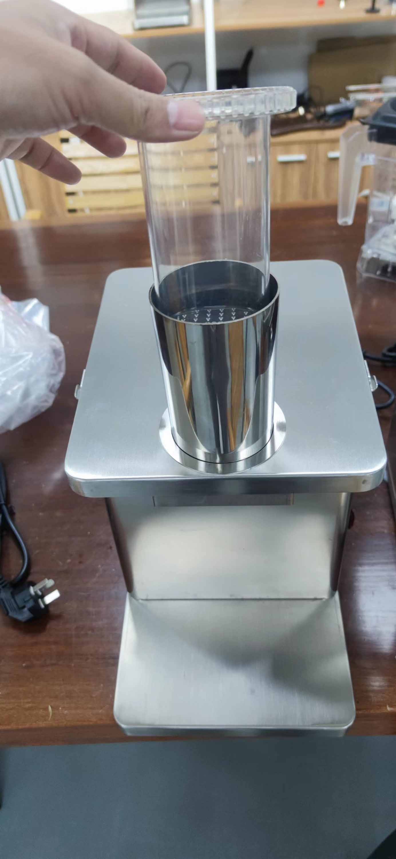 Stainless Steel Electric Vegetable Chopper Machine for Quick and Easy Food Preparation