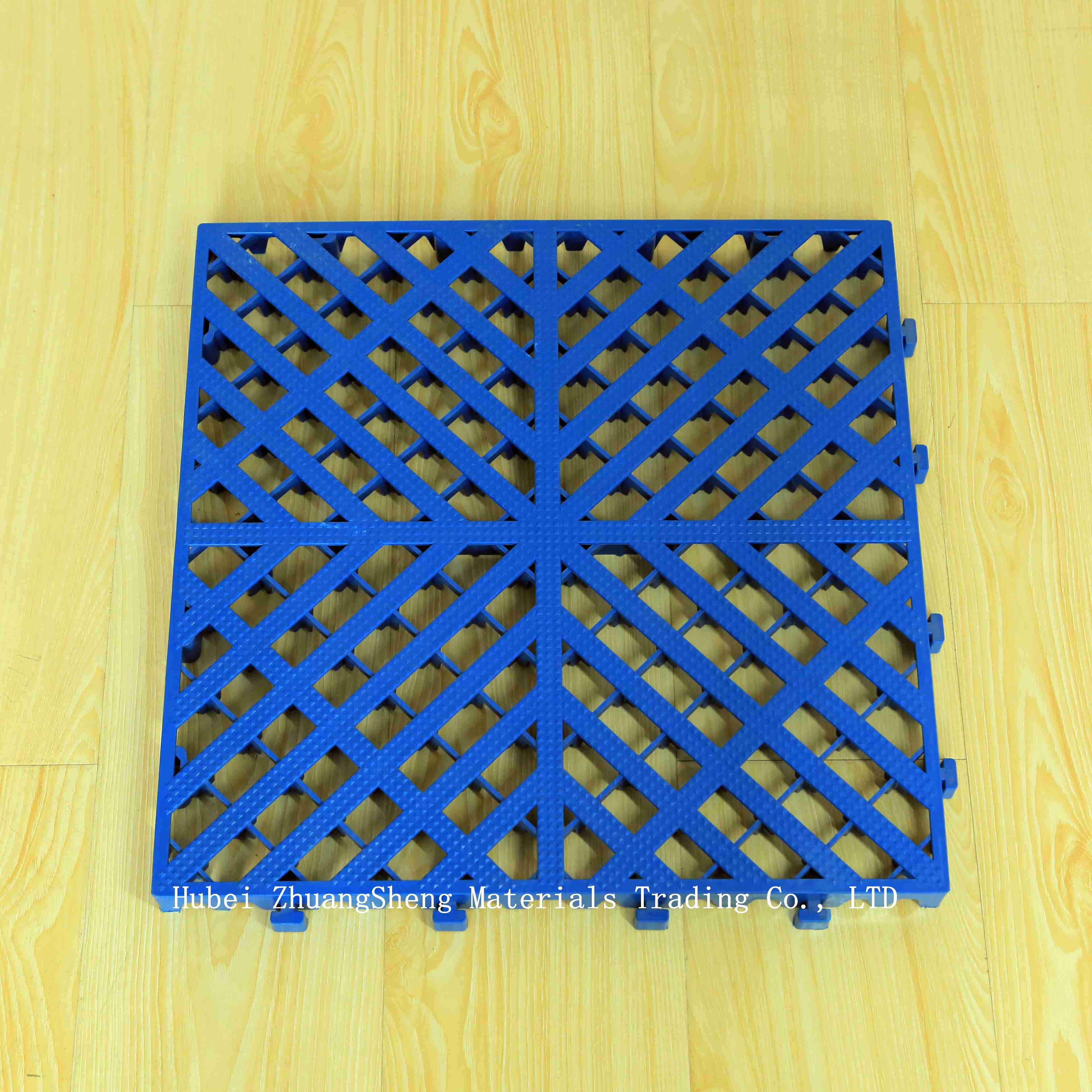 2.8mm Plastic Permeable Floor / Car Wash Grille Floor / Corrugated Plastic Floor Protection Sheets Board