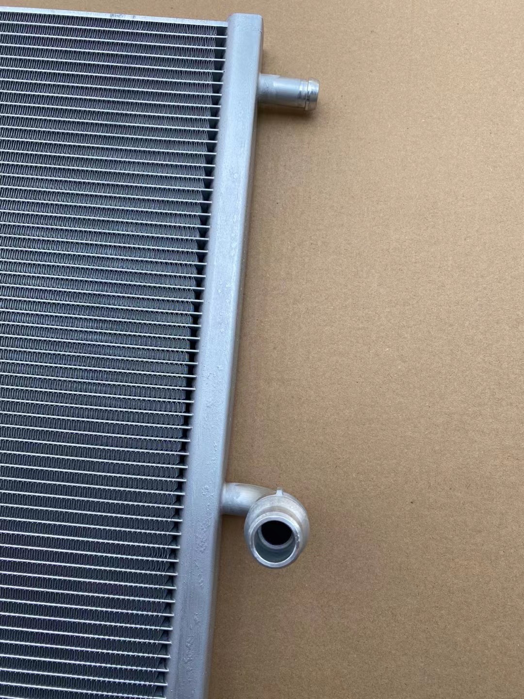 A1675000300 48mm Width Aluminium Radiator For Mercedes