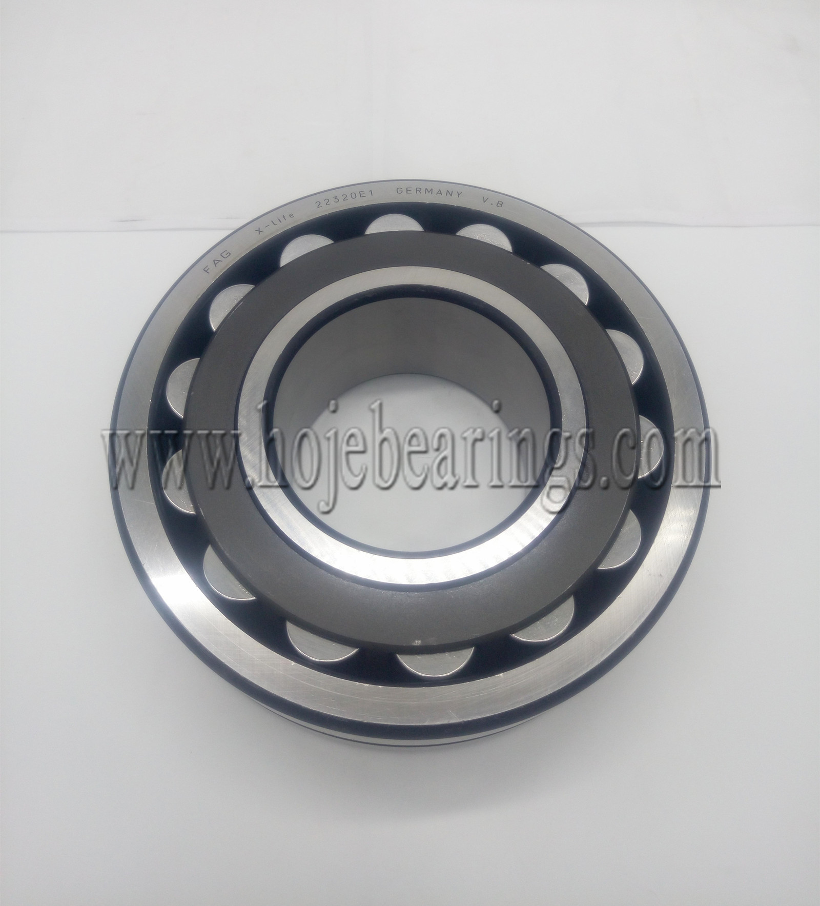 Excelent Quality Cylindrical Bore Spherical Roller Bearing 22318 E MB