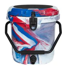 Quality Colorful Custom Roto Molded Coolers Lockable Rotomolding Cooler Box Weather Resistant wholesale