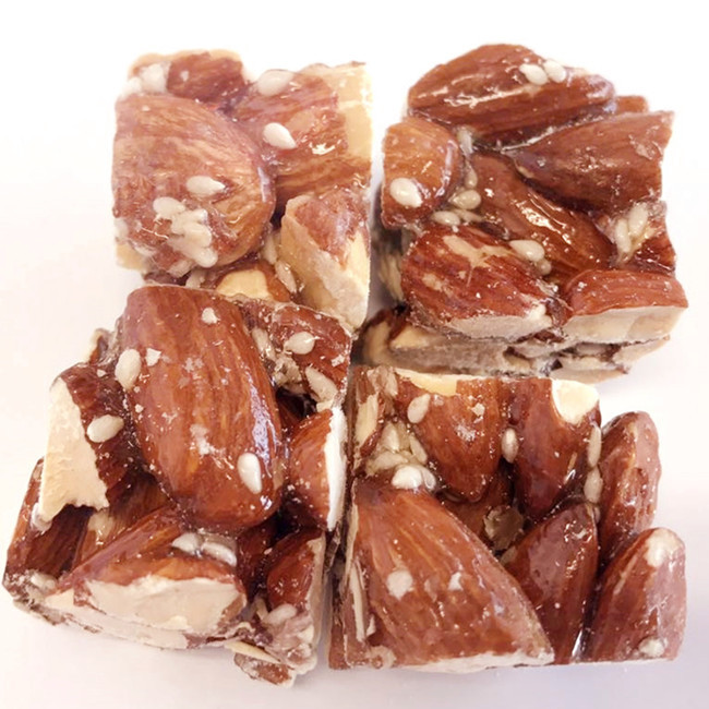 Natural Healthy Non GMO Crispy Sea Salt Mixed Nuts Cashew Almonds Walnuts