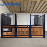 Q235 Black Powder Coating Horse Stall Fronts With Roof