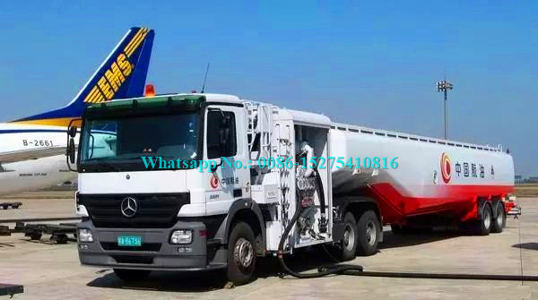 380hp Aircraft Refuelling Vehicles , HOWO 2/3 Axles Aviation Refueling Equipment