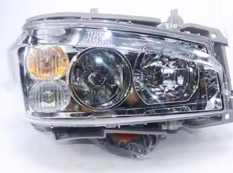 Shacman F3000 Truck Lighting Parts Far And Near Headlights Long Lasting LED Lamp 24V