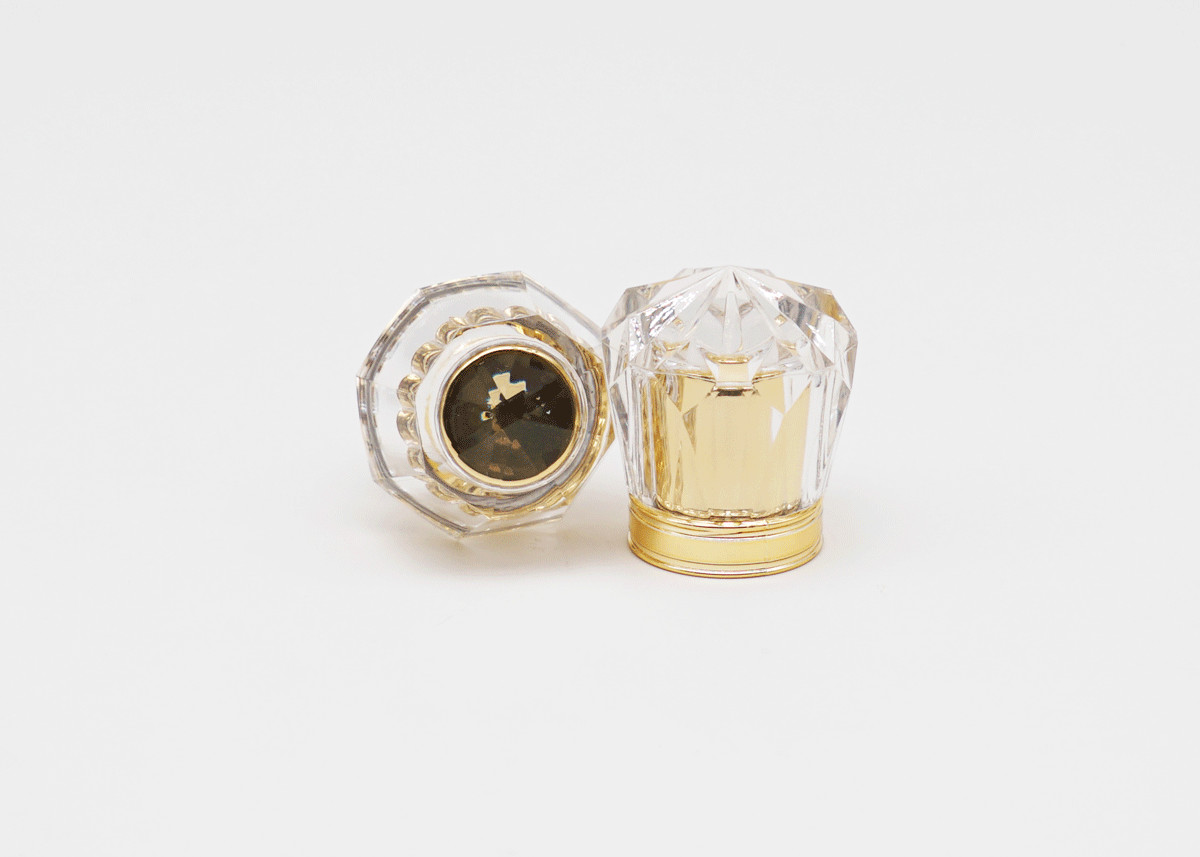 Non Spill Gold Aluminum Perfume Bottle Lid Textured Design With Concave Collar